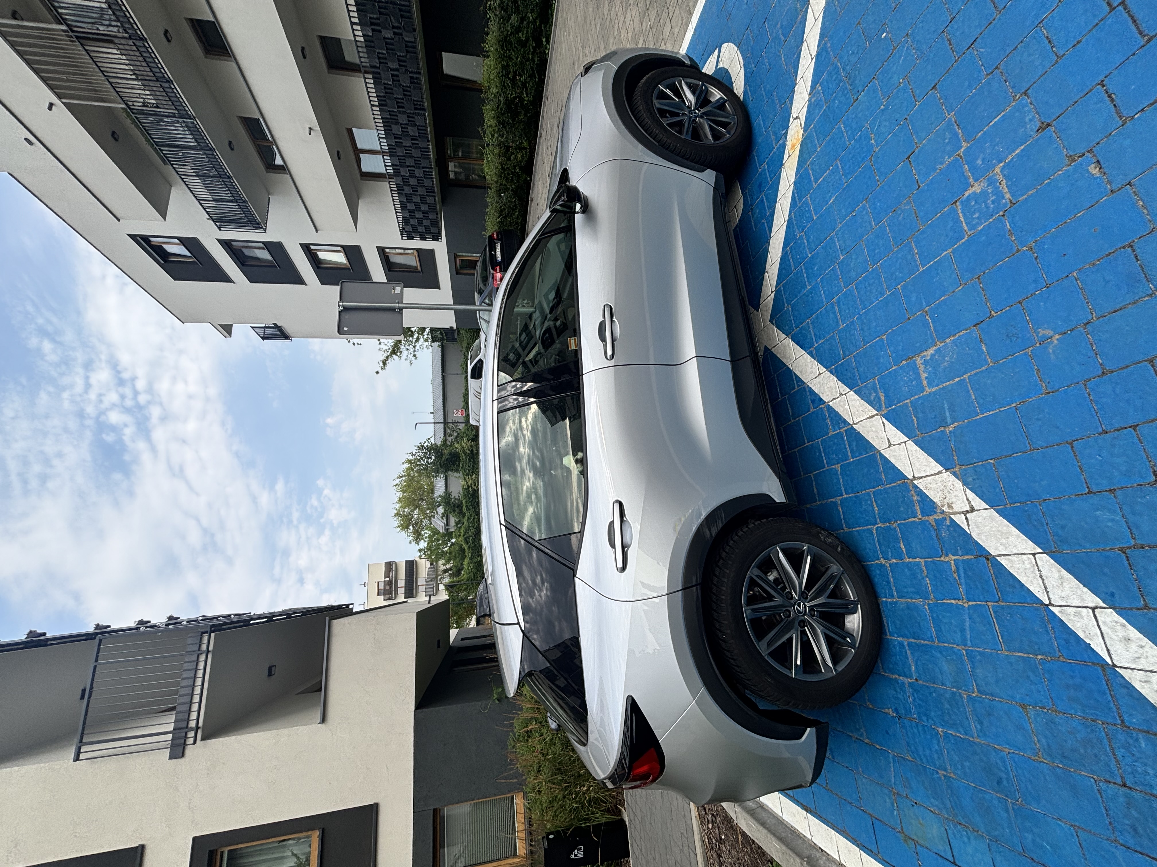Lexus inny 2024 - Cesja leasingu operacyjnego - miniatura 2