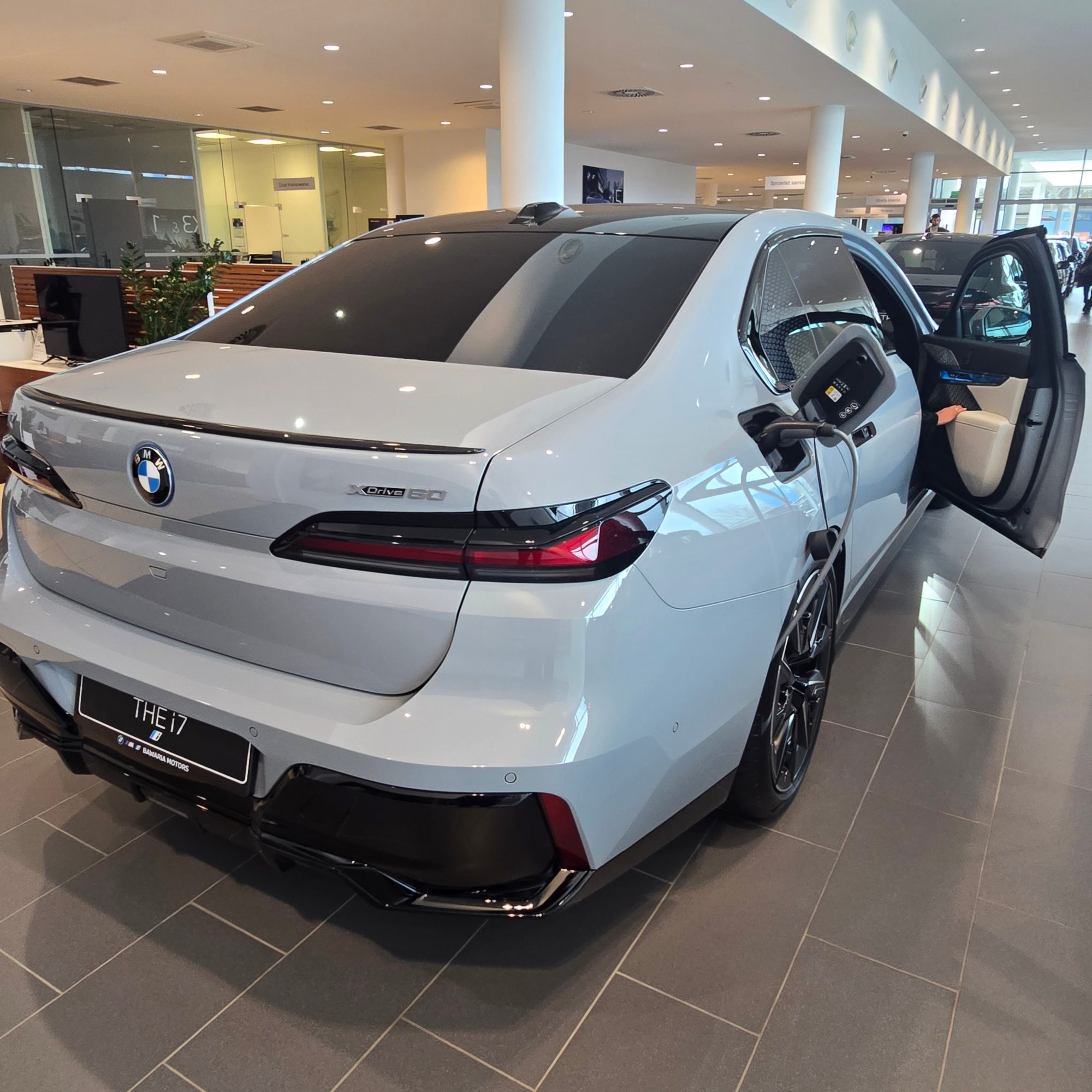 BMW i7 M Sport Pro | Cesja Wynajmu (5 miesięcy) | Bowers & Wilkins - miniatura 13