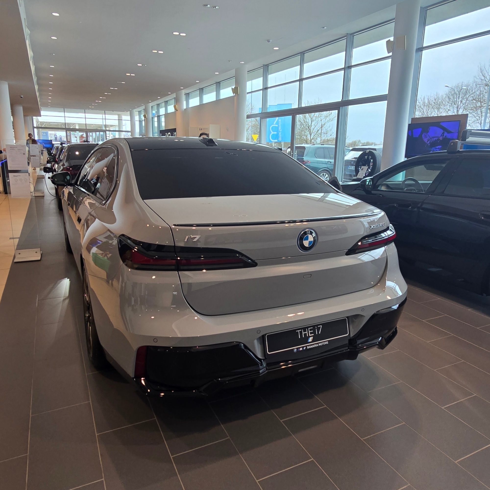 BMW i7 M Sport Pro | Cesja Wynajmu (5 miesięcy) | Bowers & Wilkins - miniatura 12