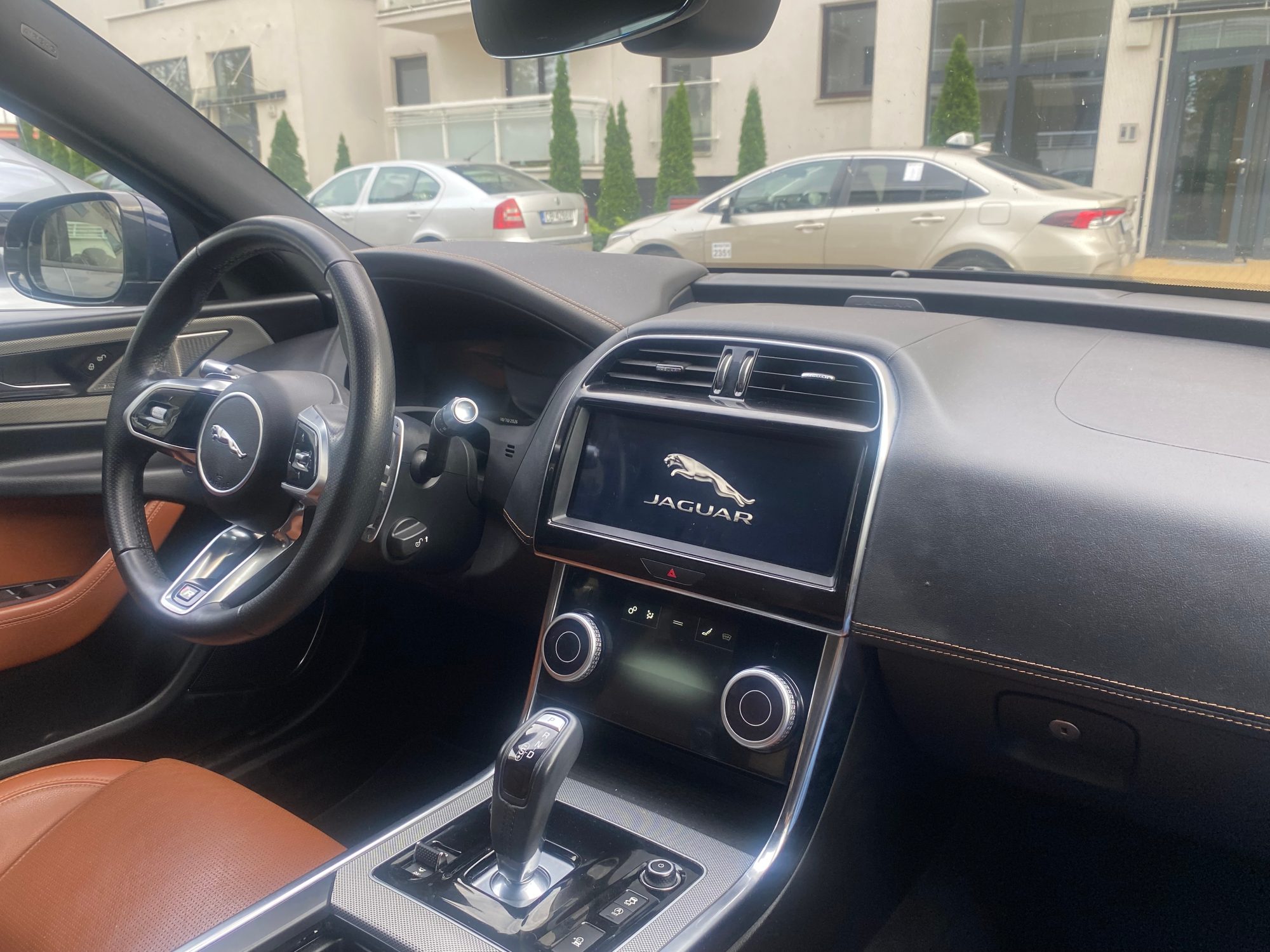 Jaguar XE 2019 - Cesja leasingu operacyjnego - miniatura 10