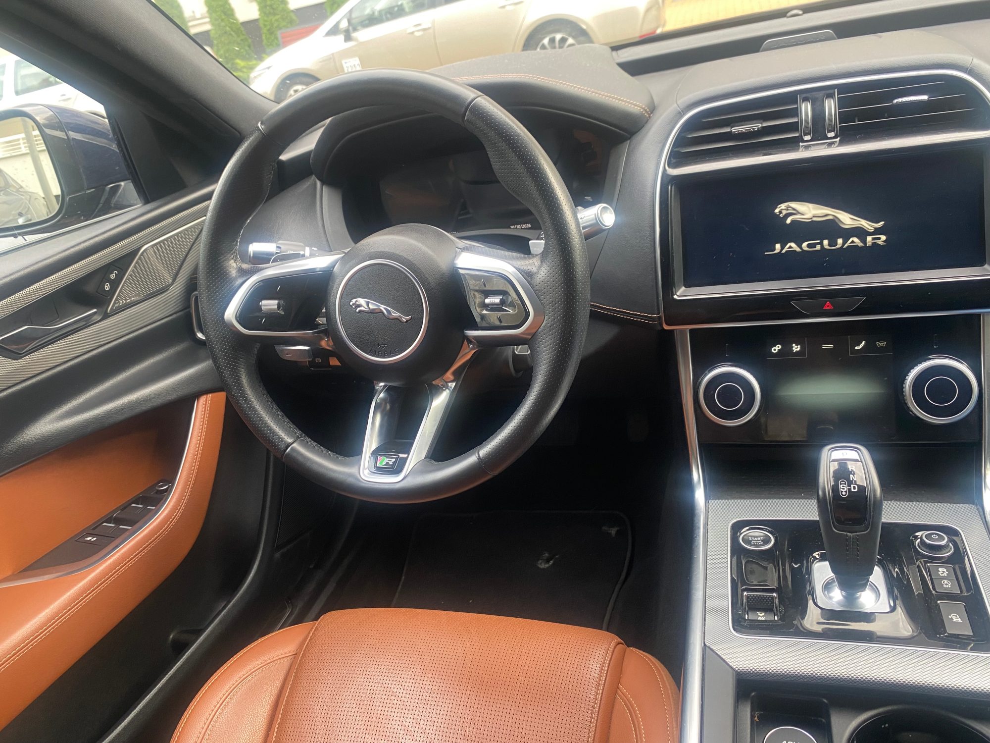 Jaguar XE 2019 - Cesja leasingu operacyjnego - miniatura 9