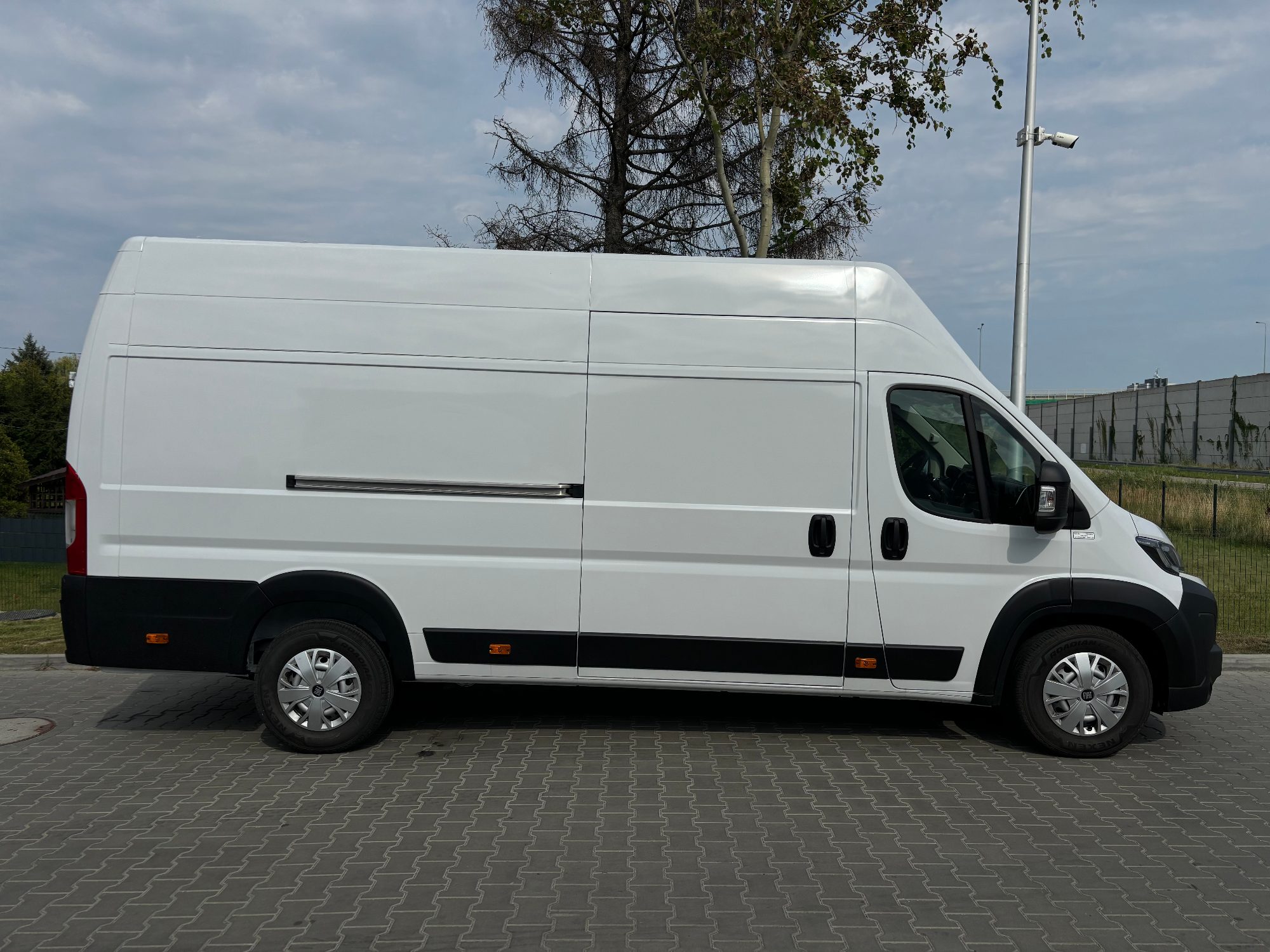 Fiat Ducato 2026 L4H3, Nowy, Automat, 180 KM - miniatura 5