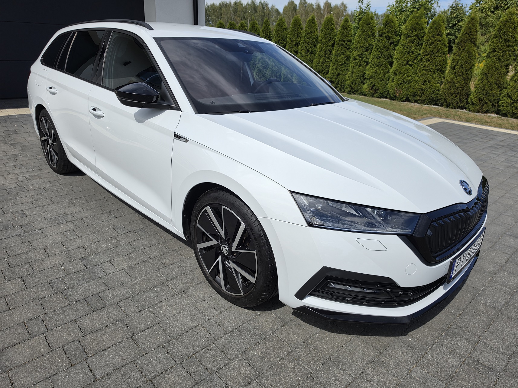 CESJA LEASINGU - Skoda Octavia SportLine 2.0 TSI 190KM DSG 4x4 | 46kkm - miniatura 2