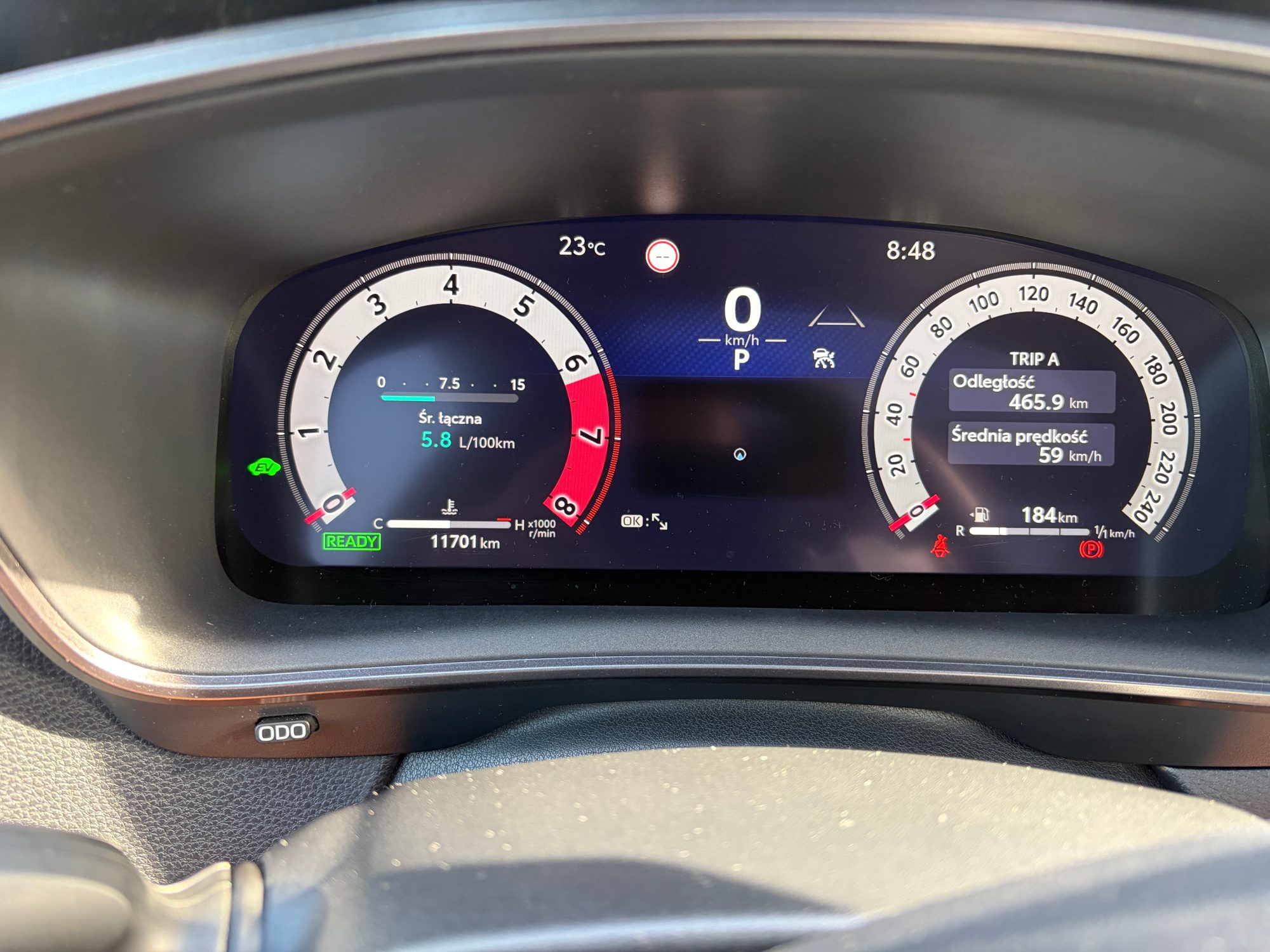 Toyota Corolla Cross 2025 - Cesja w najmie długoterminowym - miniatura 8